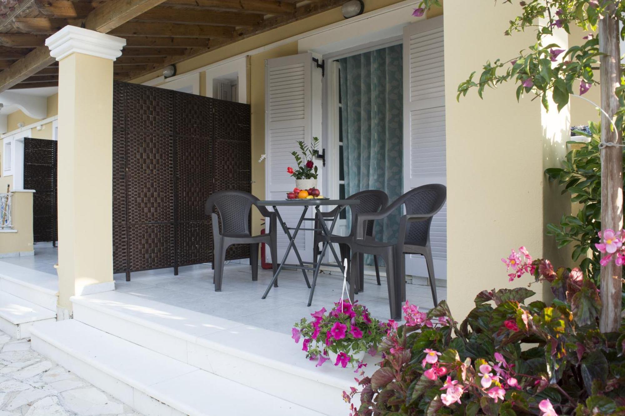 Marina Apartments, Agios Gordios  Bagian luar foto