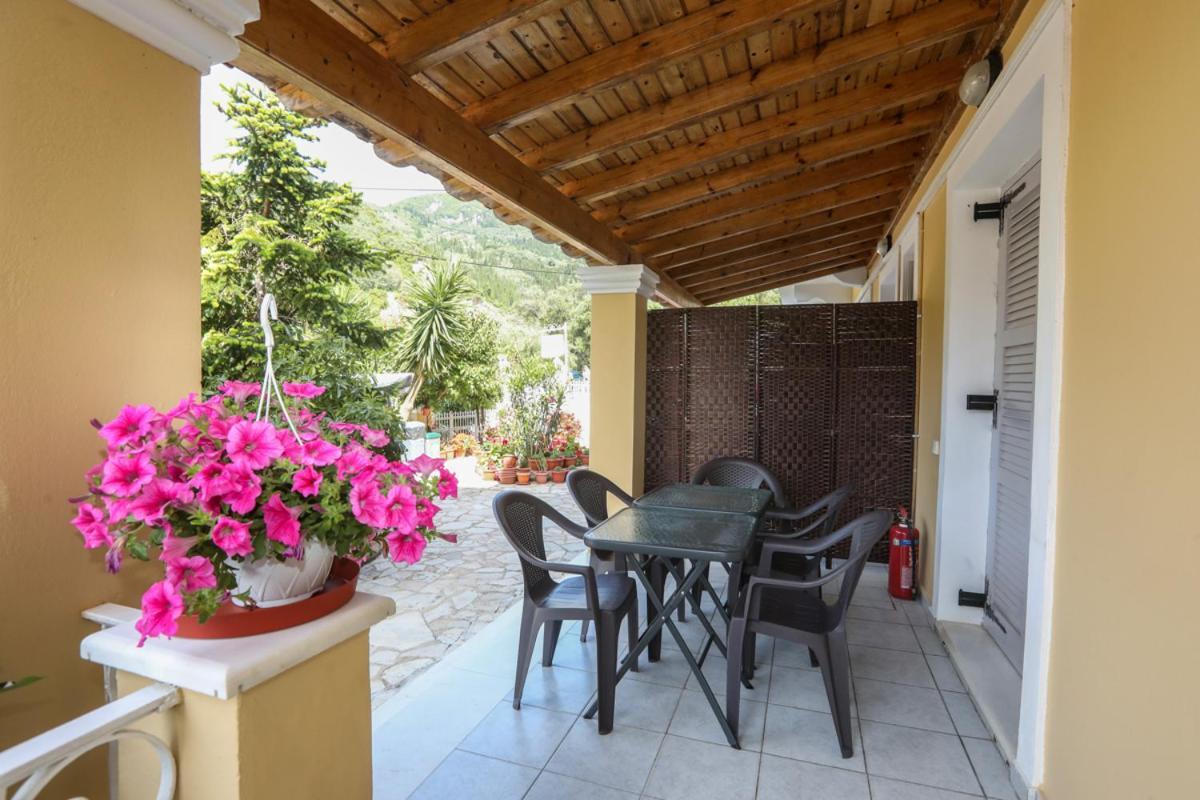 Marina Apartments, Agios Gordios  Bagian luar foto
